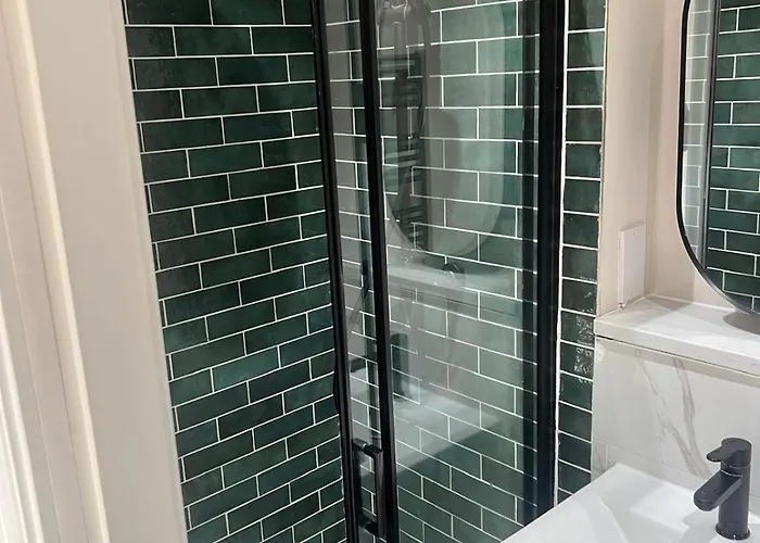 Modern 1 Bed In Лідс