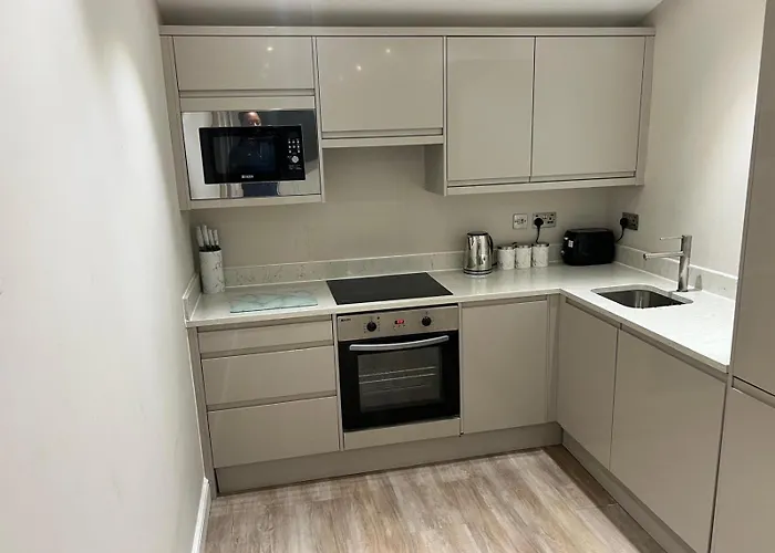 Modern 1 Bed In