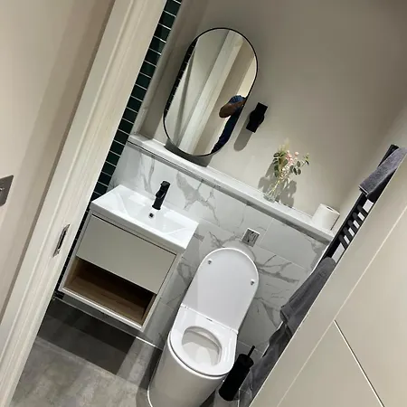 Modern 1 Bed In Διαμέρισμα